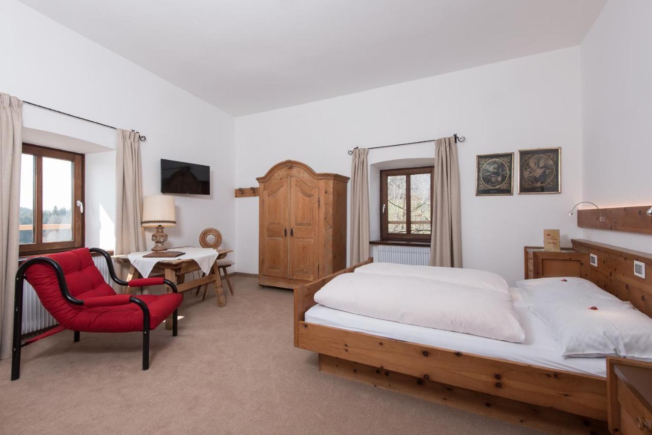 Hotel Ansitz Kematen ***S Collalbo Bagian luar foto