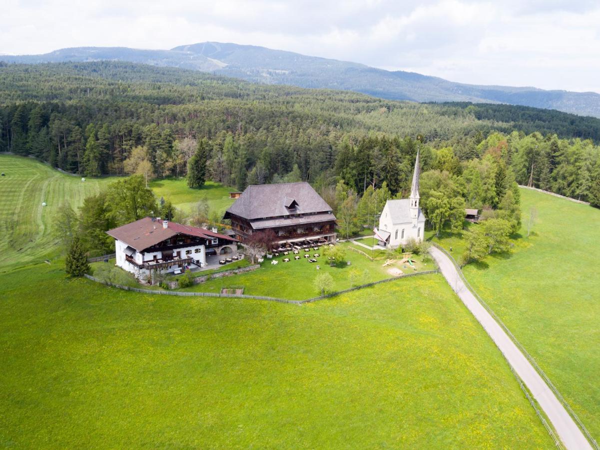 Hotel Ansitz Kematen ***S Collalbo Bagian luar foto
